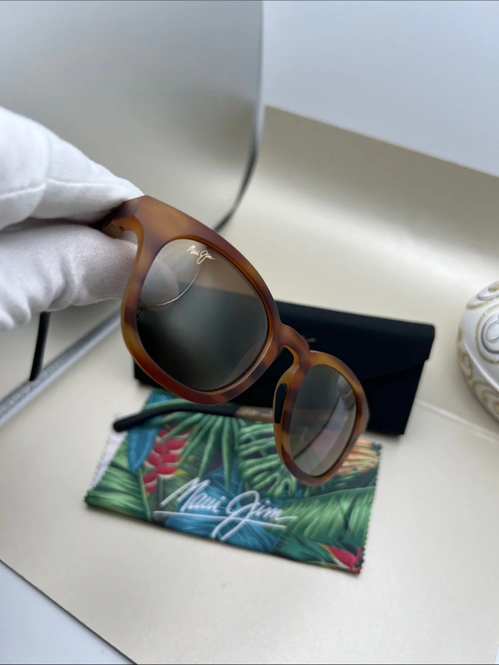 Maui Jim Koko Head Classic Sunglasses - Bronze Lenses with Brown Frame NWOT